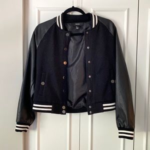 Forever 21 Womens Varsity Jacket